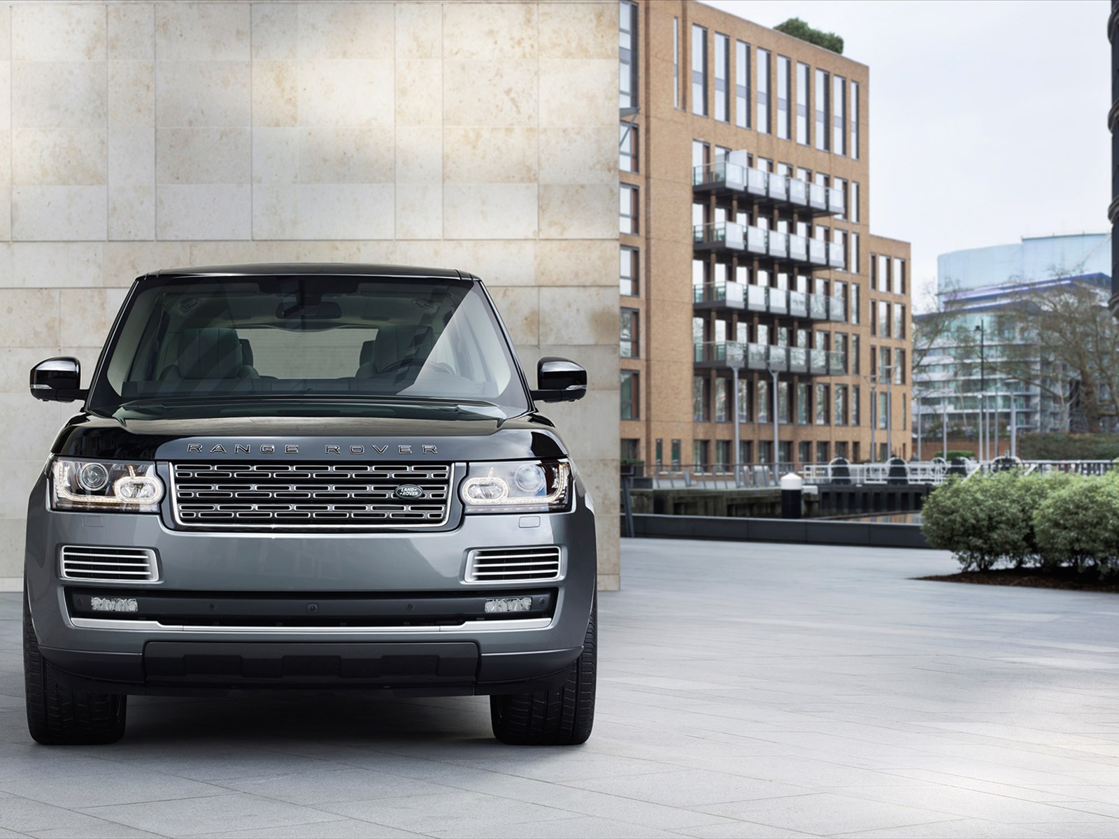 Land Rover Range Rover SV Autobiography 2016 Land Rover Range Rover SV Autobiography 2016